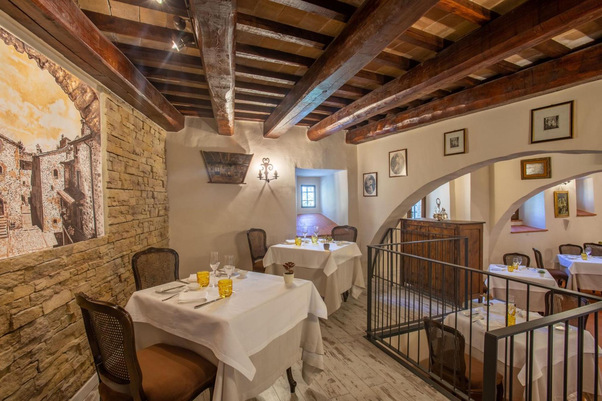 Отель Borgo Petroro Тоди Экстерьер фото