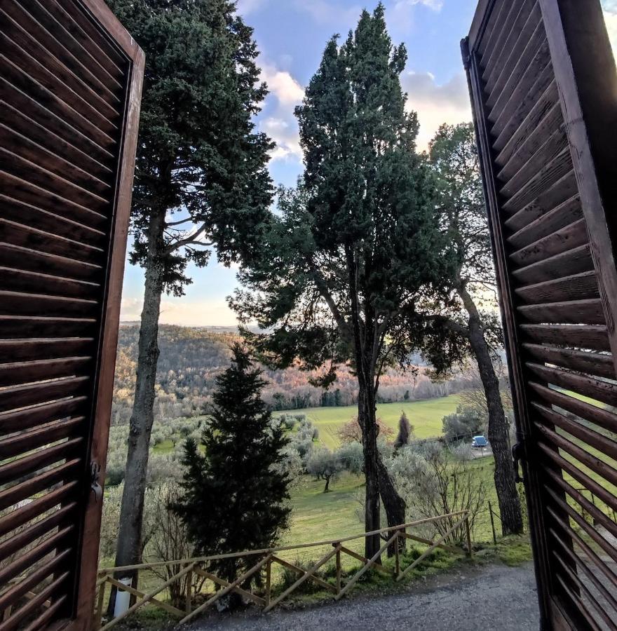 Отель Borgo Petroro Тоди Экстерьер фото