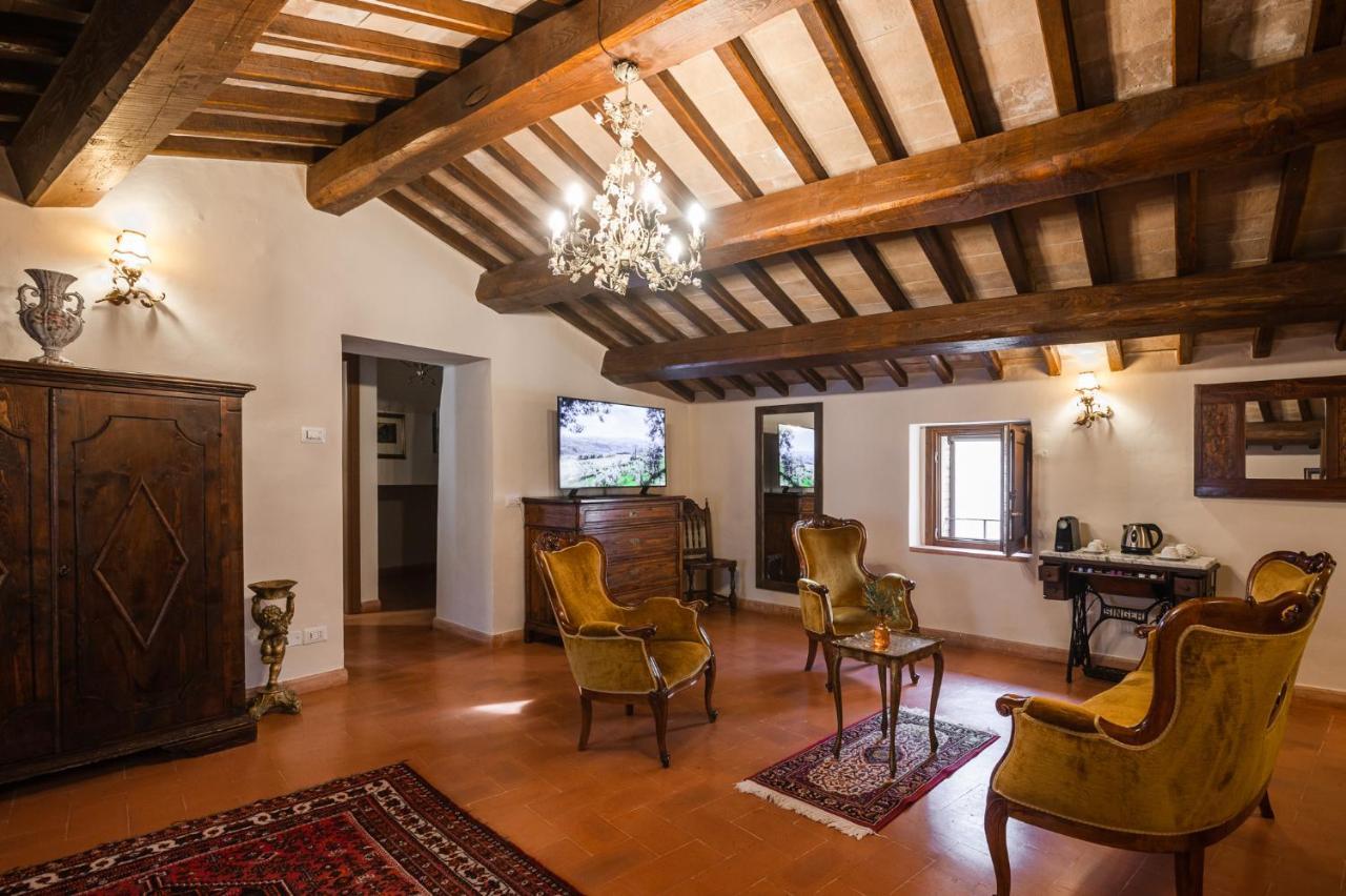 Отель Borgo Petroro Тоди Экстерьер фото